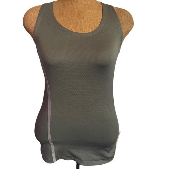 The North Face Women's Gray Sleeveless exercise Top razor back size S/P - Picture 1 of 6
